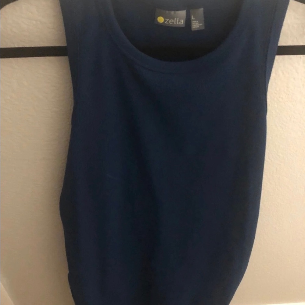 Dress - Picture 3 of 5